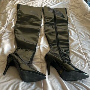Ellie, Woman’s Size 8 Thigh High 5” Boots